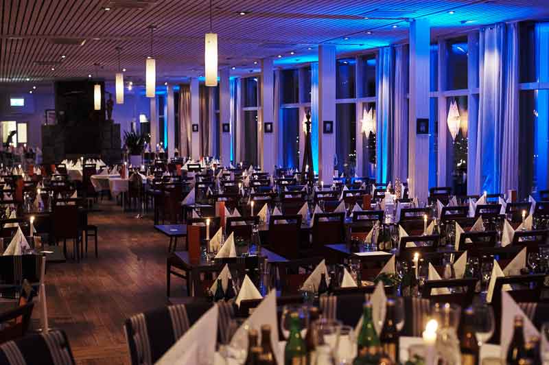 Main restaurant at Stenungsbaden Yacht Club ready to receive guests.