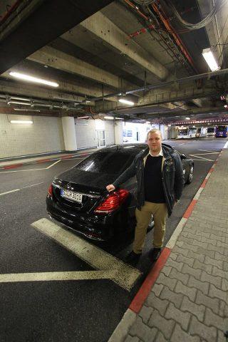 Simon at the MB AMG ride to the aircraft in Frankfurt.