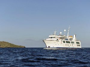 Isabella II in Galapagos.