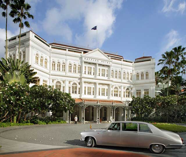 Main entrance to the iconic and legendary Raffles Hotel in Singapore.