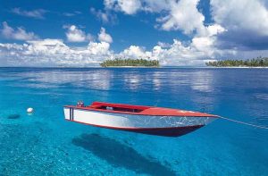 Almost surreal colors and clear waters in French Polynesia.