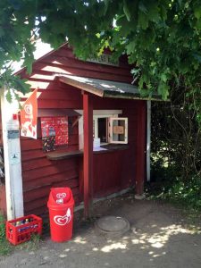 Banvaktens kiosk in Fyledalen.