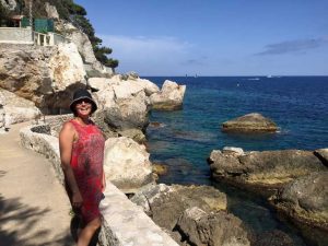 This is the boardwalk along the coast between Monaco and France.