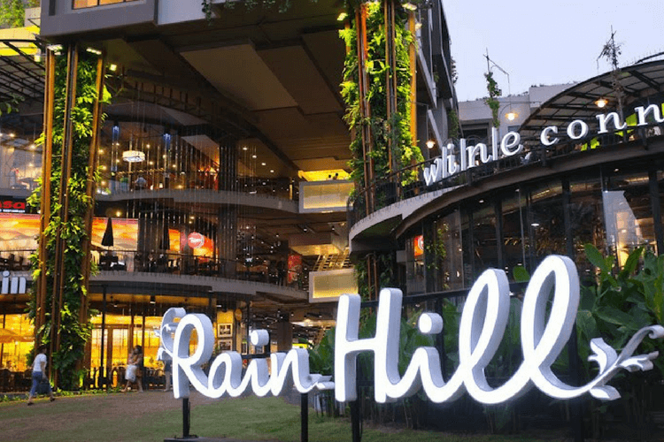 Rain Hill Plaza, Bangkok.