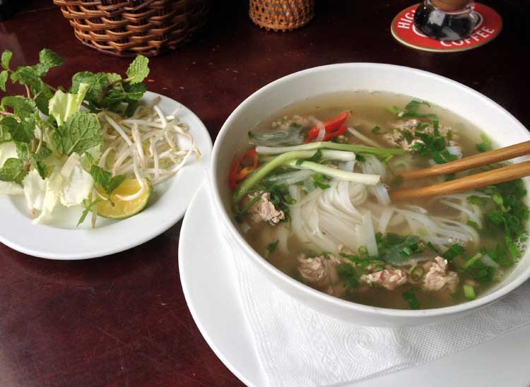 Vietnam´s national dish: Pho.