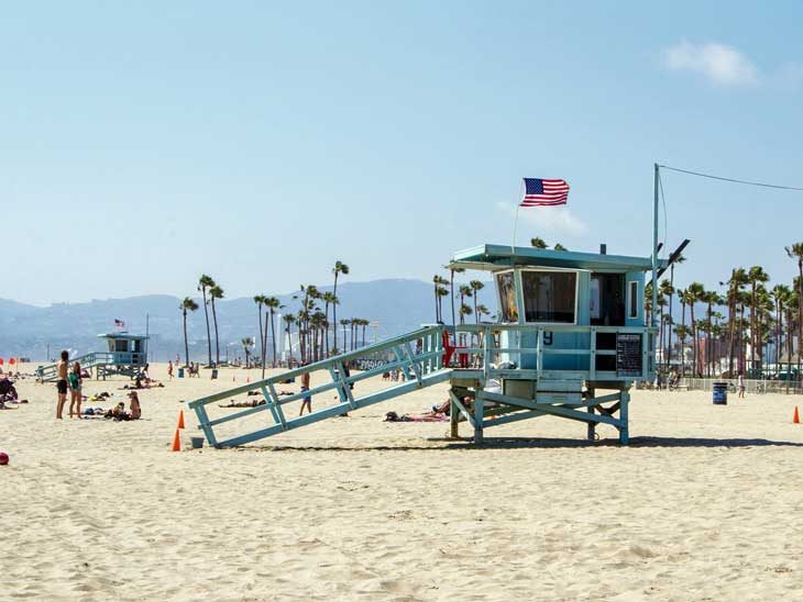 Los Angeles life guard tower.